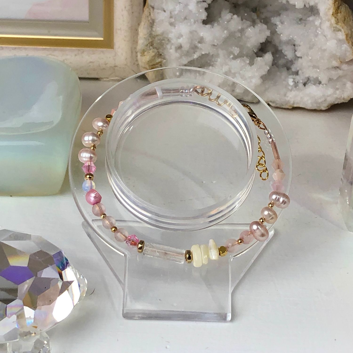 ROSE QUARTZ - Dainty Bangle - Gold Plated ROSE QUARTZ - Dainty Bangle - Gold Plated