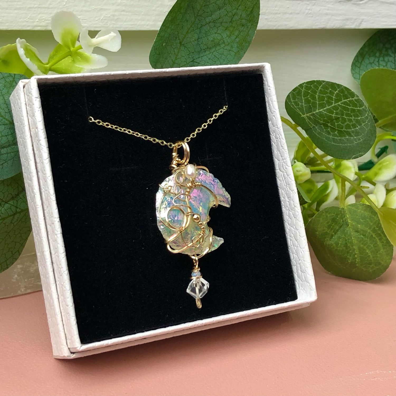 ANGEL AURA OPALITE - Crystal Therapy Pendant - 14k Gold Filled ANGEL AURA OPALITE - Crystal Therapy Pendant - 14k Gold Filled
