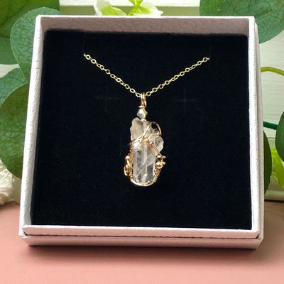DOLPHIN QUARTZ - Crystal Therapy Pendant - 14k Gold Filled