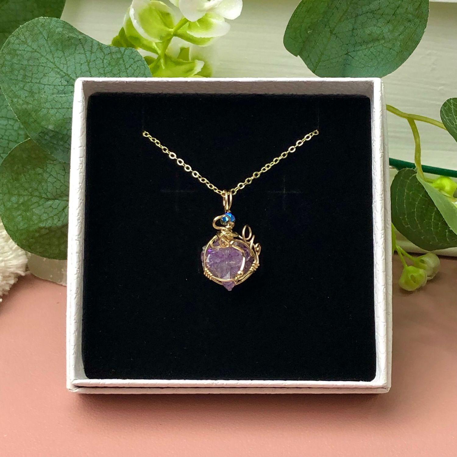 NATURAL AMETHYST FLORET - Crystal Therapy Pendant - 14k Gold Filled
