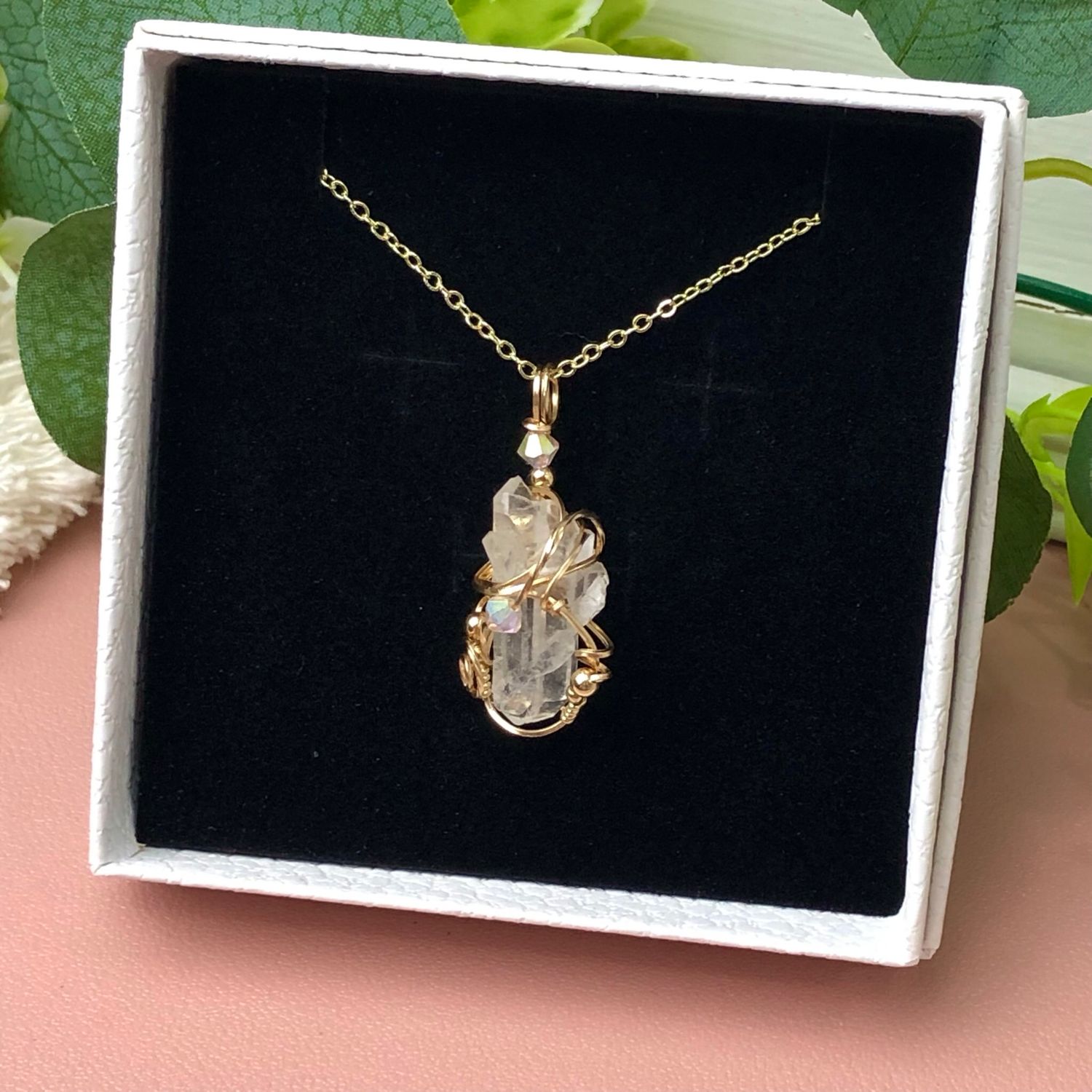 DOLPHIN QUARTZ - Crystal Therapy Pendant - 14k Gold Filled DOLPHIN QUARTZ - Crystal Therapy Pendant - 14k Gold Filled