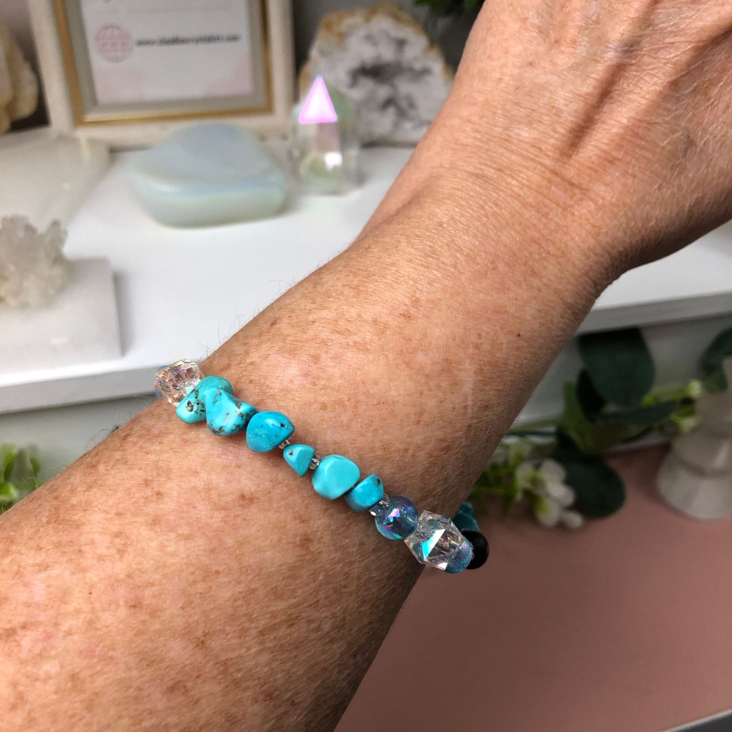 GEMSTONE PHONE BRACELET - Chinese Turquoise