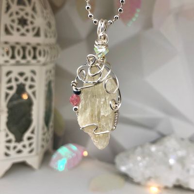 HIDDINITE, PINK TOURMALINE &amp; BLUE SAPPHIRE - Sterling Silver - Gemstone Crystal Therapy Pendant