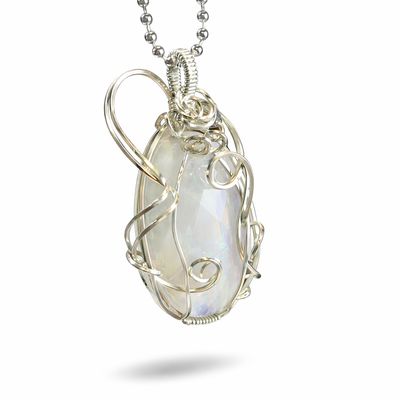 RAINBOW MOONSTONE (faceted) - Sterling Silver - Gemstone Crystal Therapy Pendant