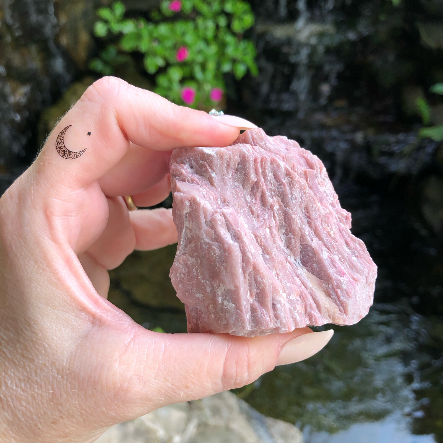 ROSEWOOD OPAL - Natural Raw Stone - PALM SIZE ROSEWOOD OPAL - Natural Raw Stone - PALM SIZE