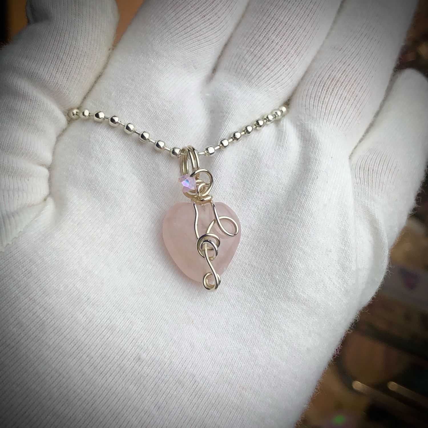 ROSE QUARTZ HEART - Crystal Therapy Pendant – Sterling Silver