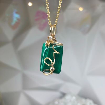 MALACHITE - 14k Gold Filled - Gemstone Crystal Therapy Pendant