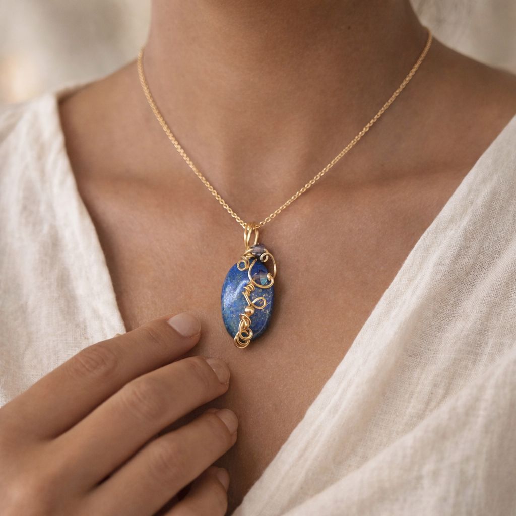 LAPIS LAZULI - Crystal Therapy Pendant - 14k Gold Filled