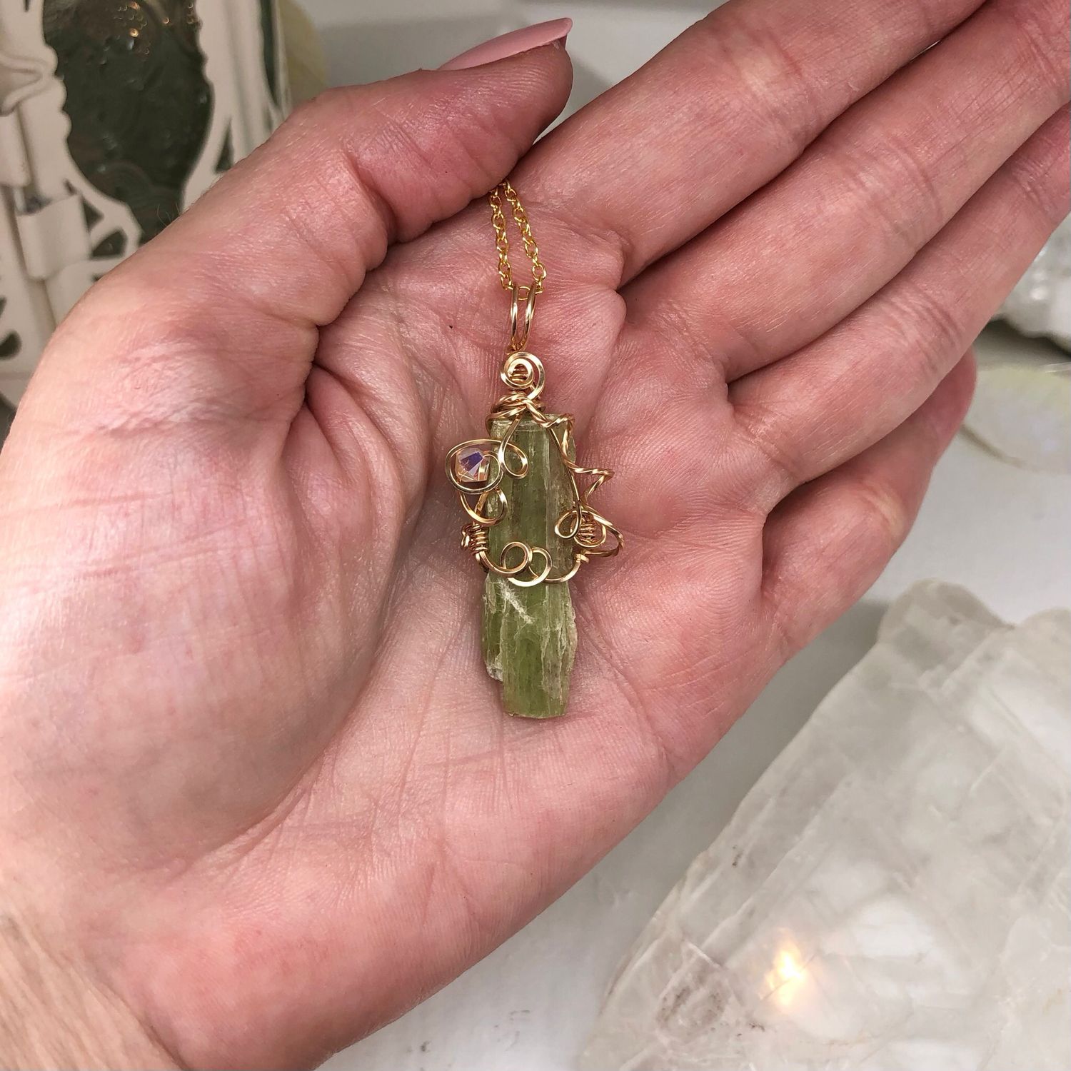 GREEN KYANITE SHARD - 14k Gold Filled - Gemstone Crystal Therapy Pendant