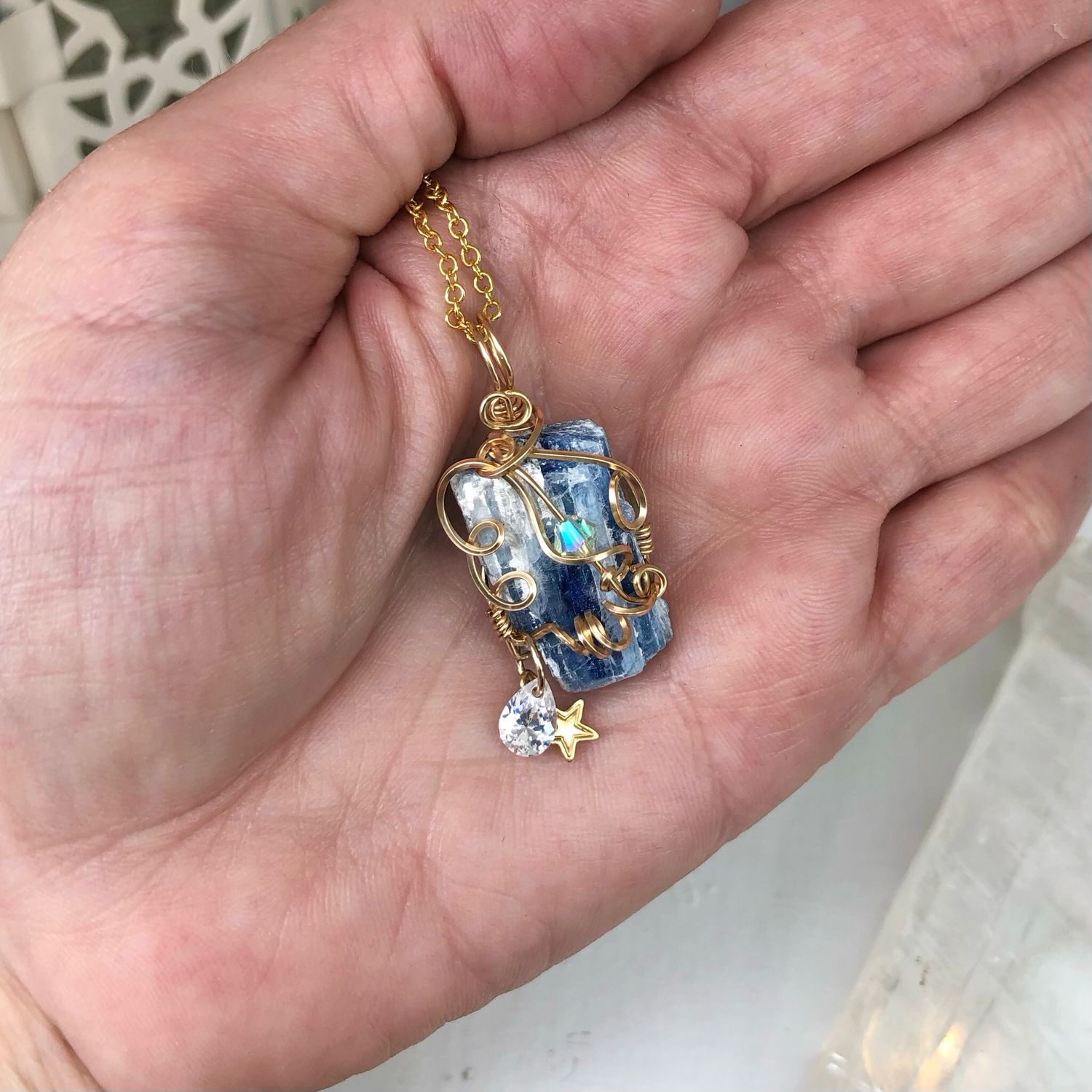 BLUE KYANITE - 14k Gold Filled - Gemstone Crystal Therapy Pendant