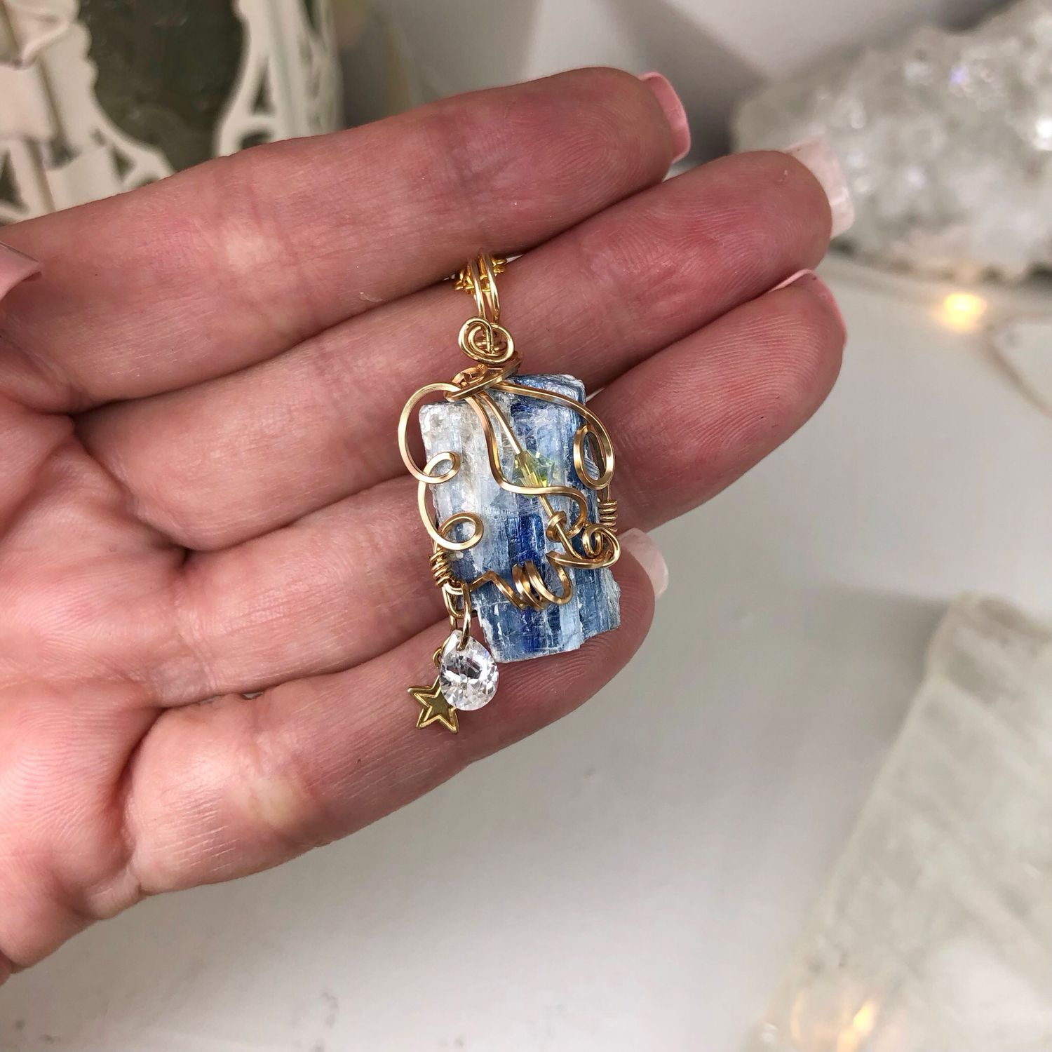 BLUE KYANITE - 14k Gold Filled - Gemstone Crystal Therapy Pendant