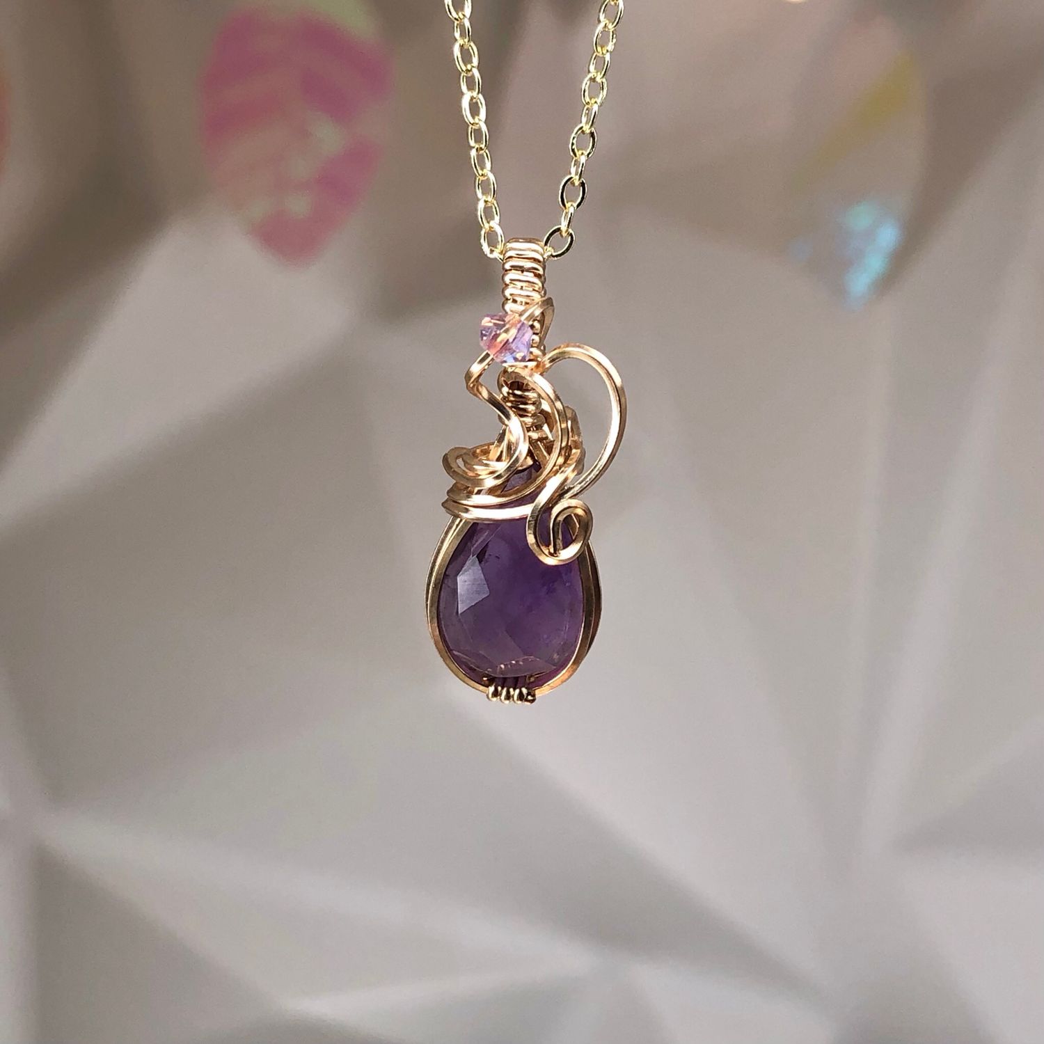 AMETHYST - 14k Gold Filled - Gemstone Crystal Therapy Pendant