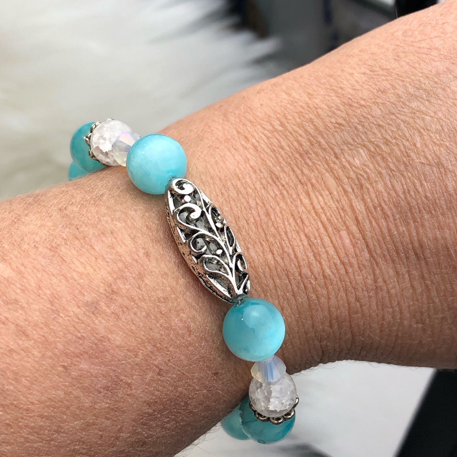 SELENITE (dyed) - Gemstone Adjustable Bracelet - Silver Plated