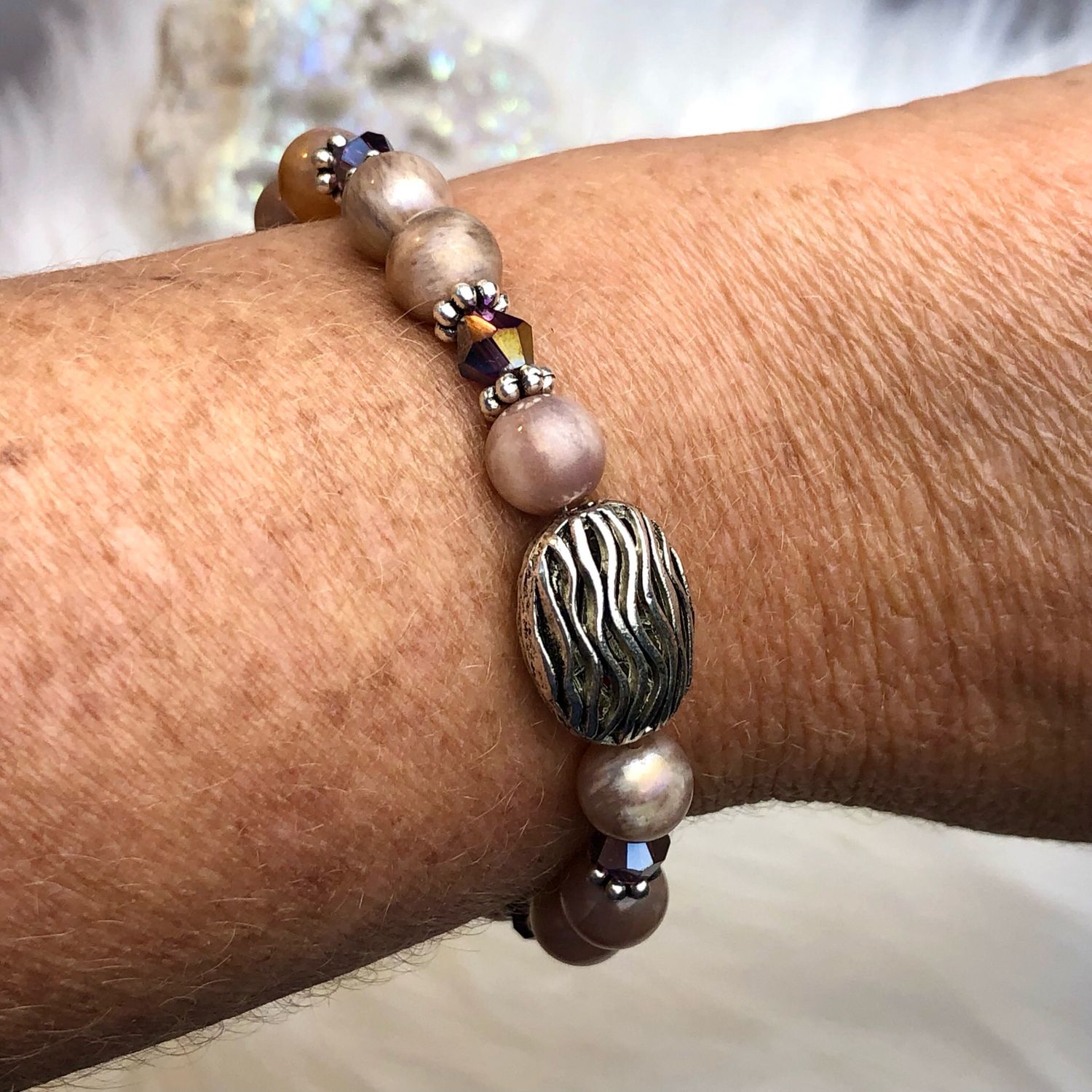AURA SUNSTONE - Gemstone Adjustable Bracelet - Silver Plated
