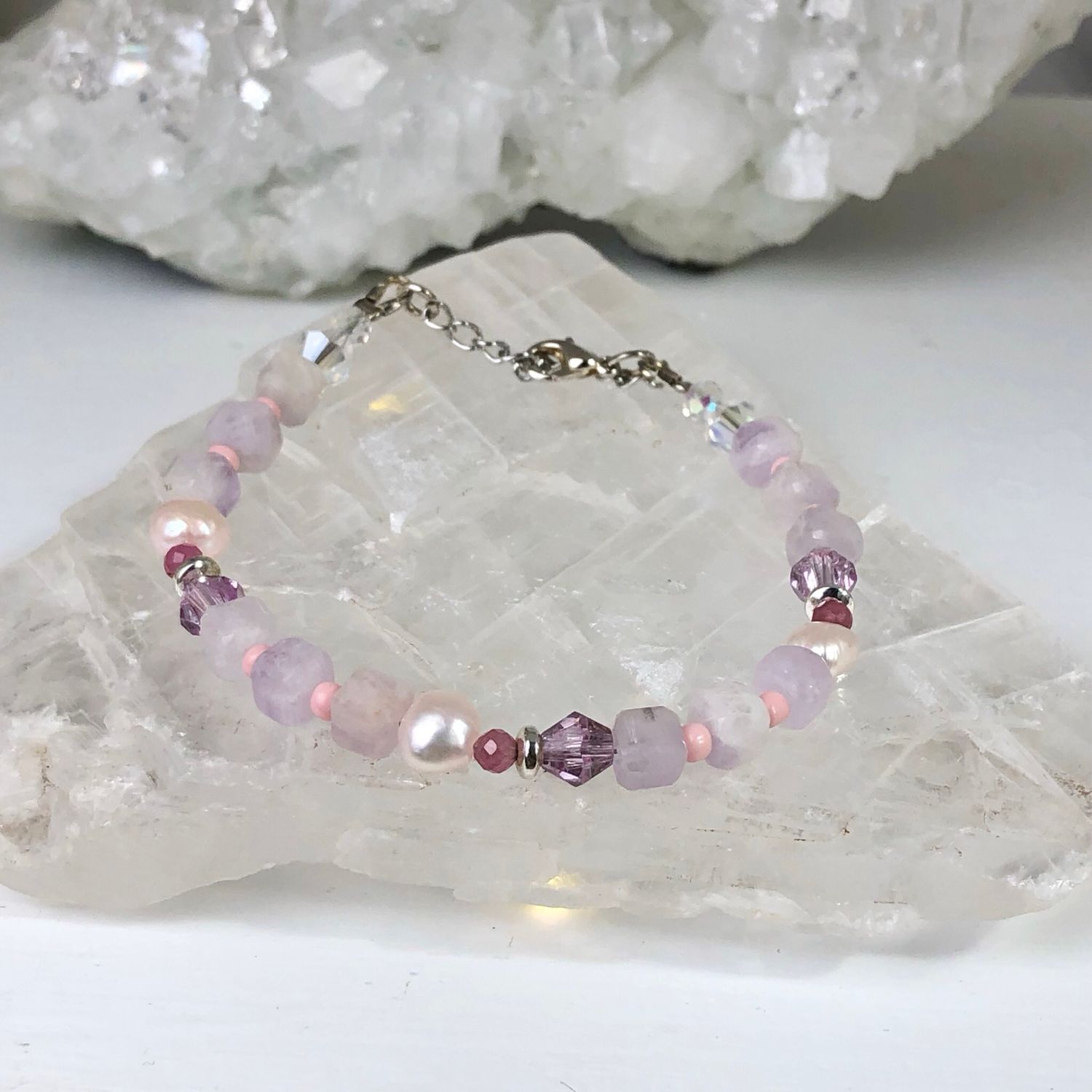 PINK KUNZITE, PINK TOURMALINE &amp; PEARLS - Adjustable Crystal Therapy Bracelet