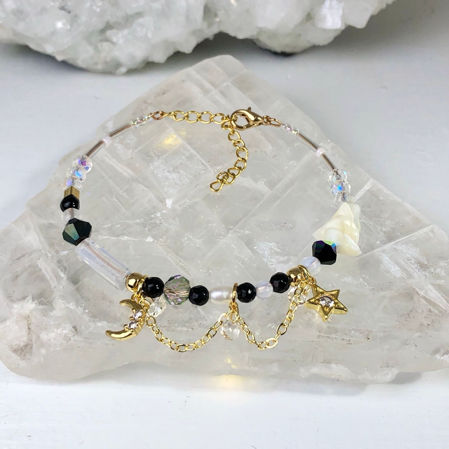 BLACK AGATE - Dainty Bangle - Gold Plated BLACK AGATE - Dainty Bangle - Gold Plated