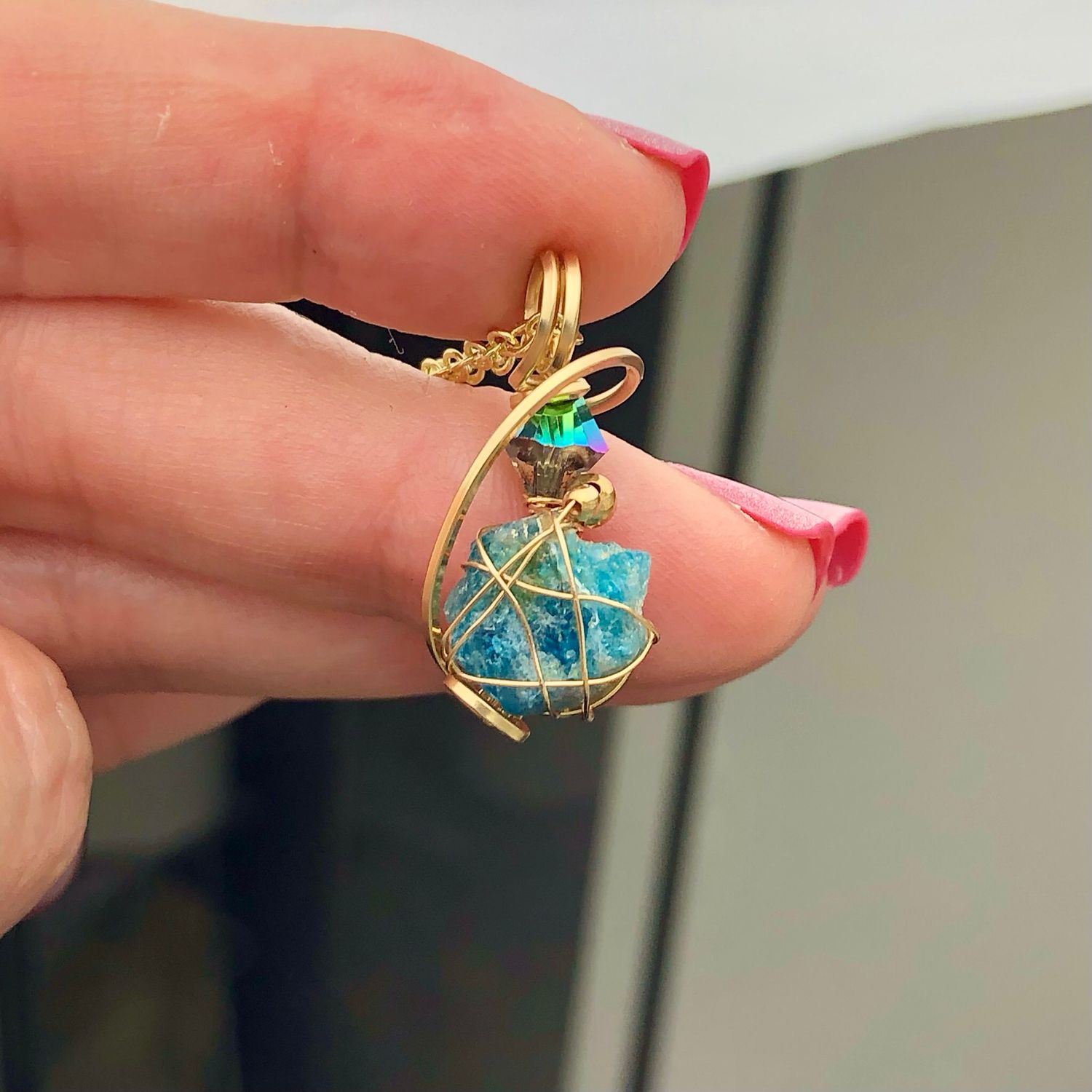 NATURAL BLUE APATITE - Crystal Therapy Pendant - 14k Gold Filled
