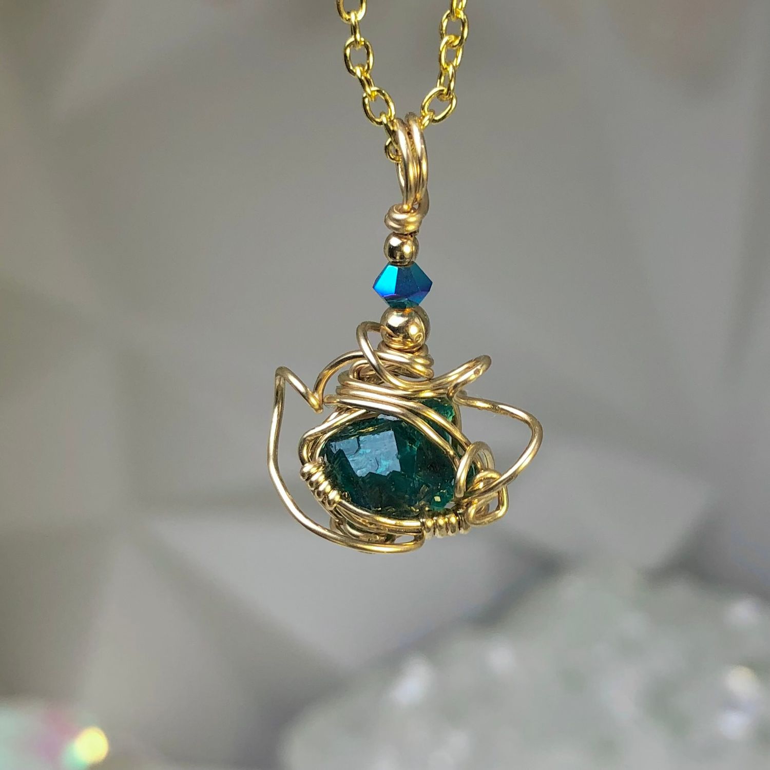 NATURAL DIOPTASE - Crystal Therapy Pendant - 14k Gold Filled