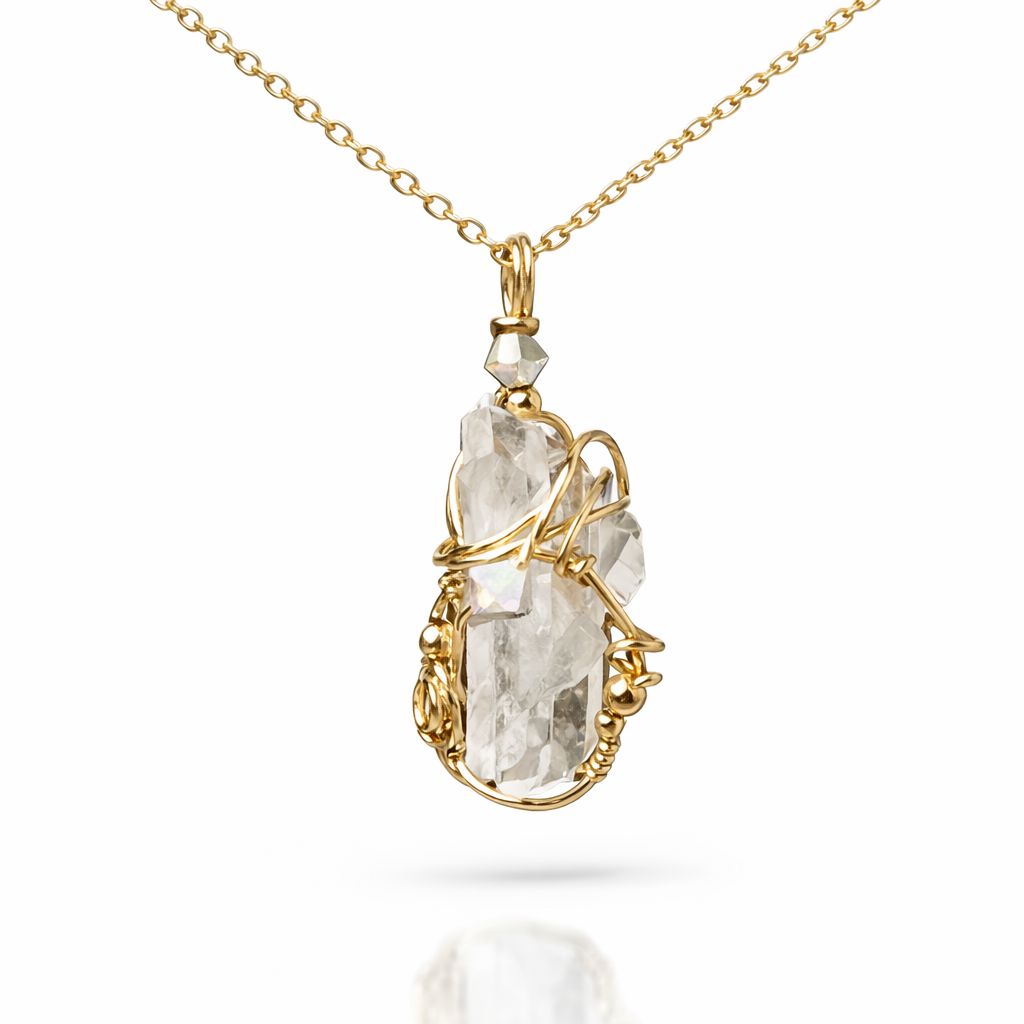 DOLPHIN QUARTZ - Crystal Therapy Pendant - 14k Gold Filled DOLPHIN QUARTZ - Crystal Therapy Pendant - 14k Gold Filled