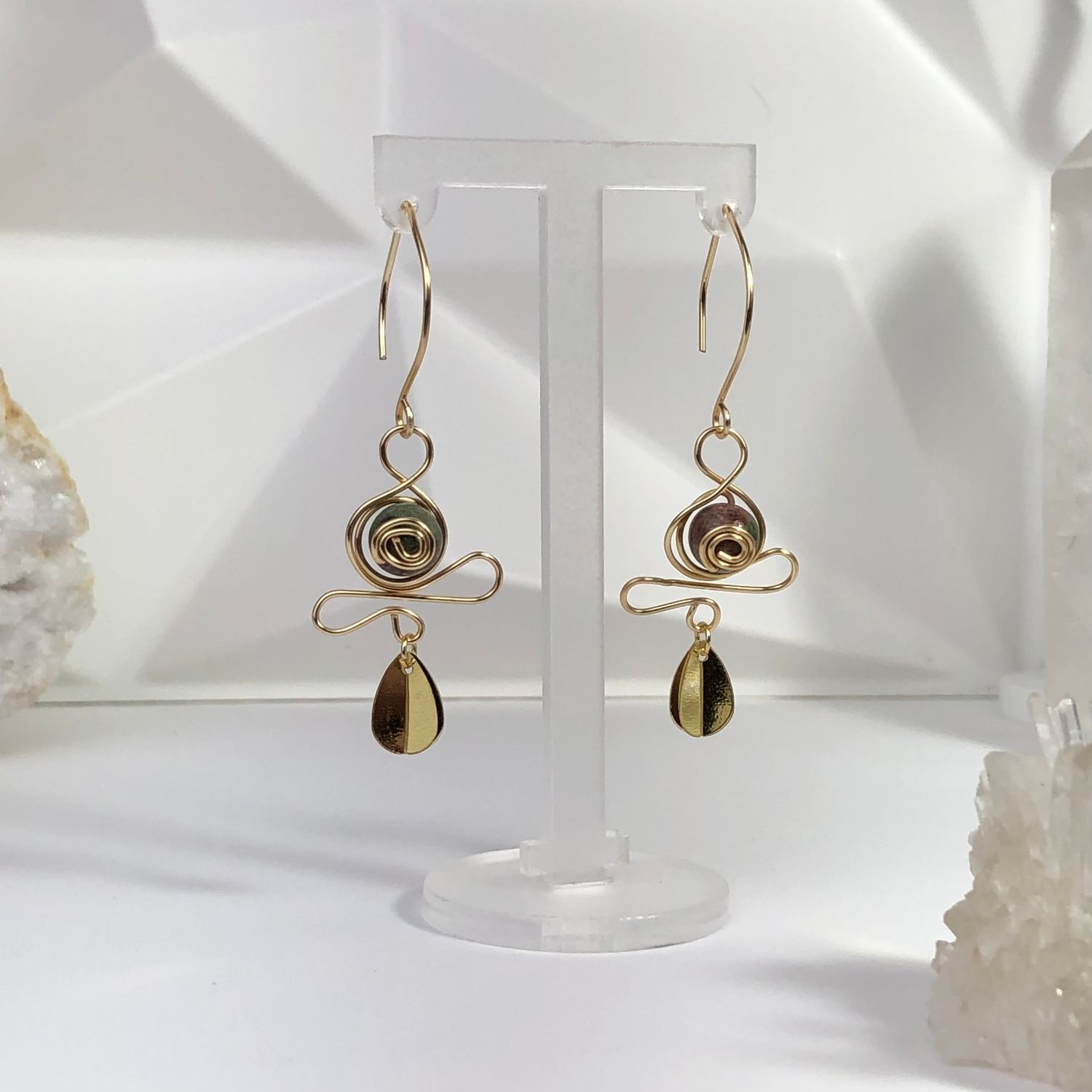 Kashgar Garnet Earrings - Goddess Collection