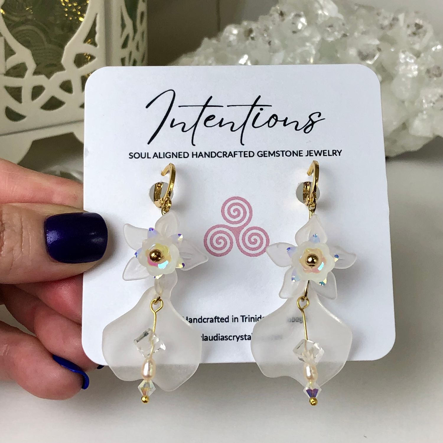 Clear Quartz Cube &amp; Fresh Water Pearls - Blossoms Collection