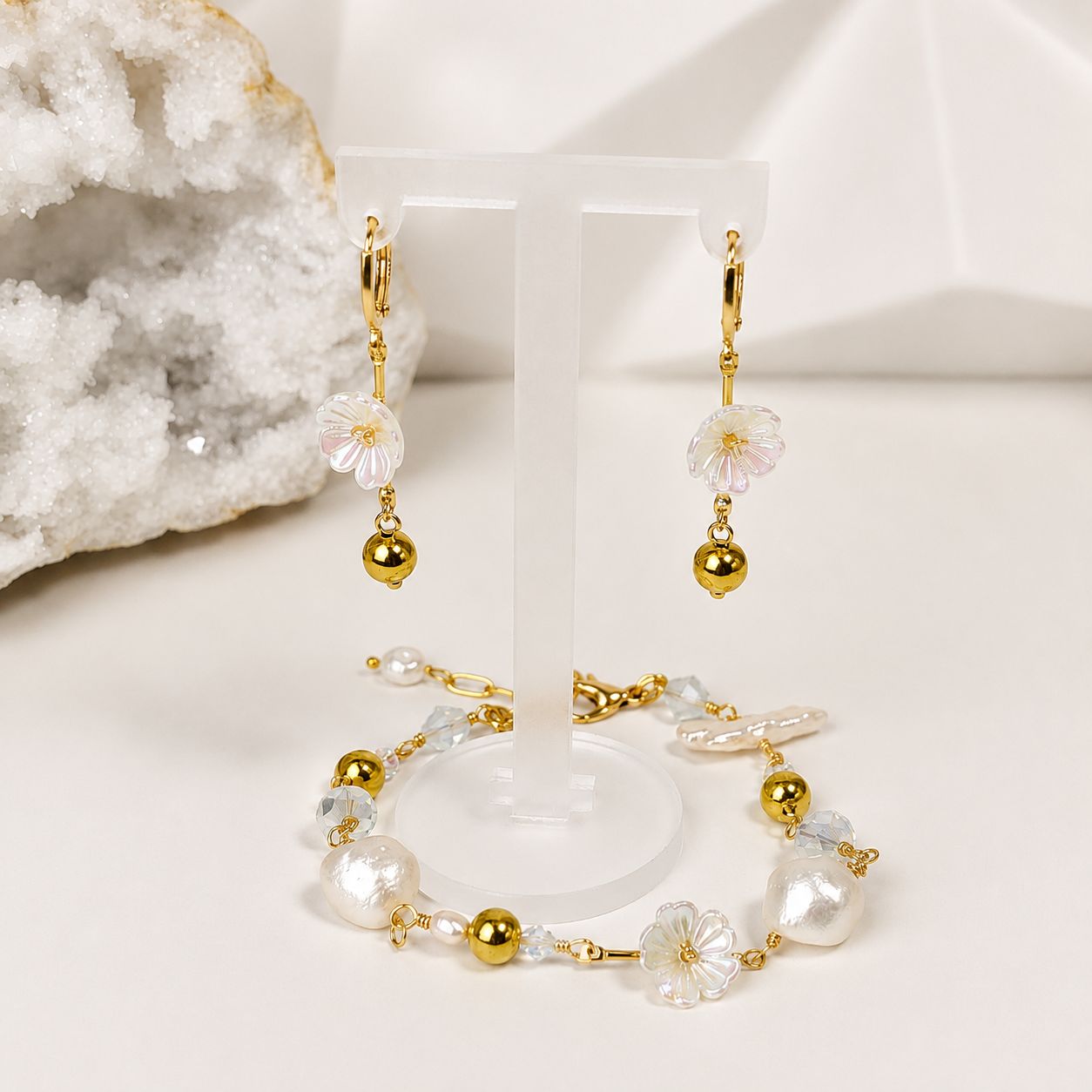 PEARLS | PEARLS | PEARLS - Crystal Therapy Bracelet &amp; Earring Set