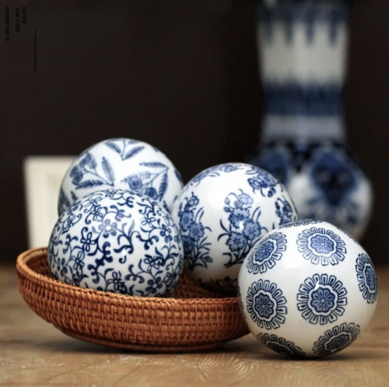 Set of 6 Blue &amp; White Chinoiserie Ceramic  Balls