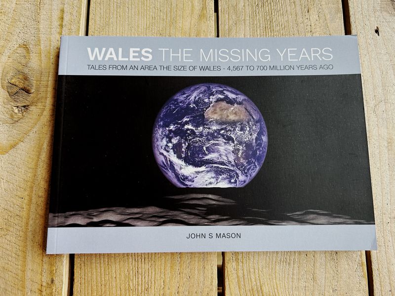 Wales: The Missing Years - John Mason (SIGNED!)