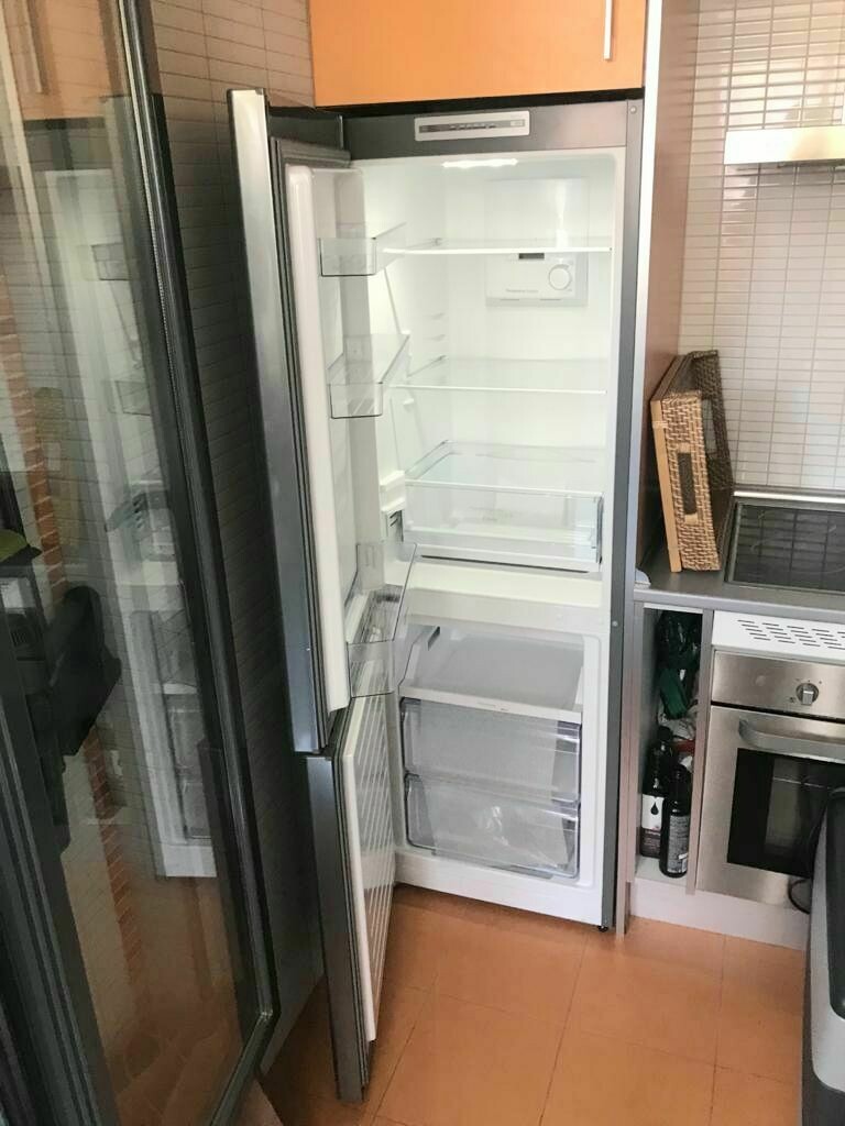 Frigorífico (cambio sentido de puerta)