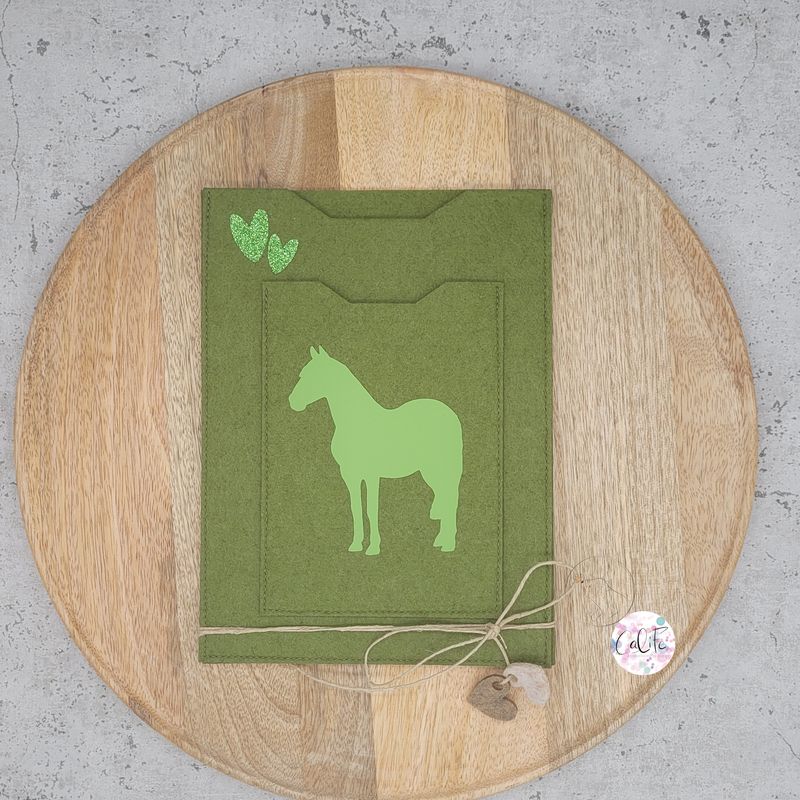 Equidenpass mit Fach für Wiegepass | Hochkant mit eckigem Eingriff