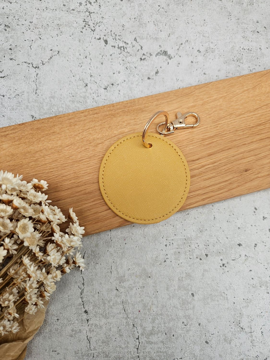 Schlüsselanhänger Kunstleder | senfgelb Schlüsselanhänger Kunstleder | senfgelb