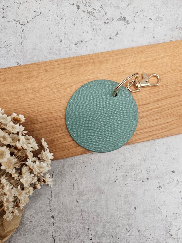 Schlüsselanhänger Kunstleder | sage green