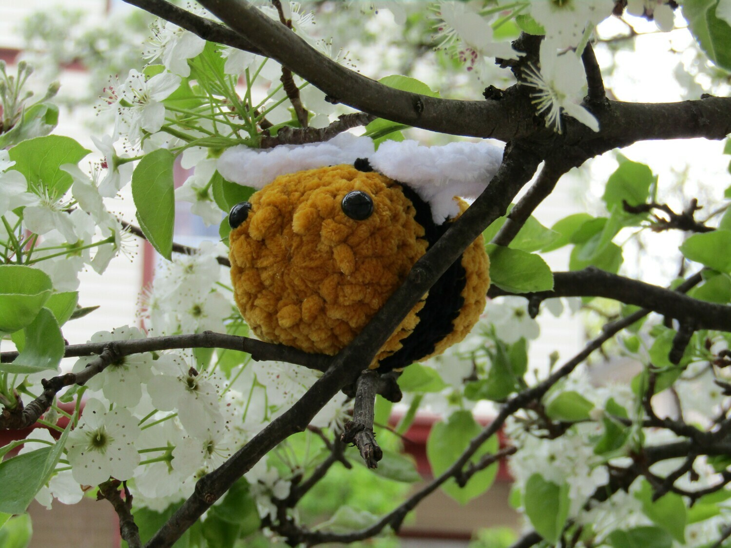 Fluffle Bee