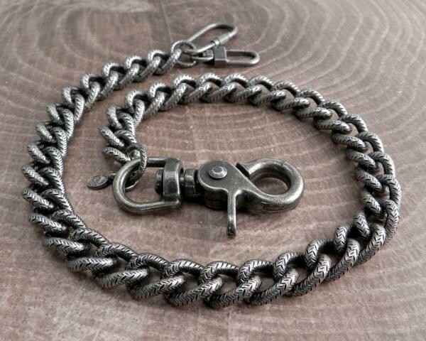 SMOOTH LEASH HACK WALLET CHAIN