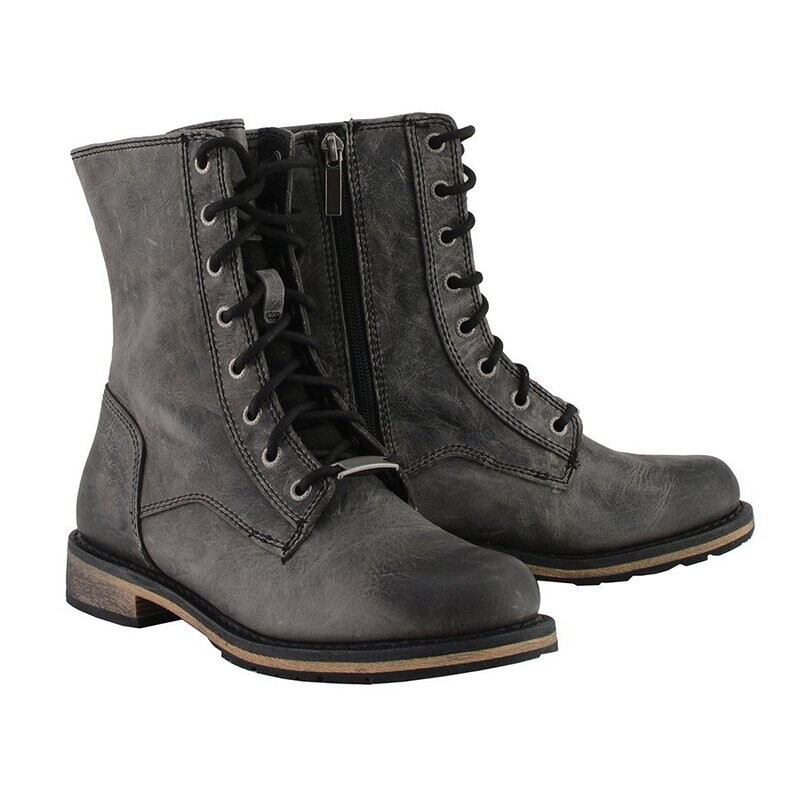 Men’s Antique Black Lace to Toe High Rise Boot
Brand : Milwaukee Boots