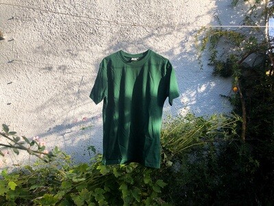 Secondhand T-Shirt in Flaschengrün (S)