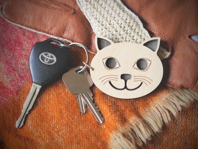 Wooden Cat Keyring - Large eyes personalised Wooden Cat Keyring - Large eyes personalised