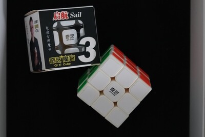 3x3 Qiyi Sail white