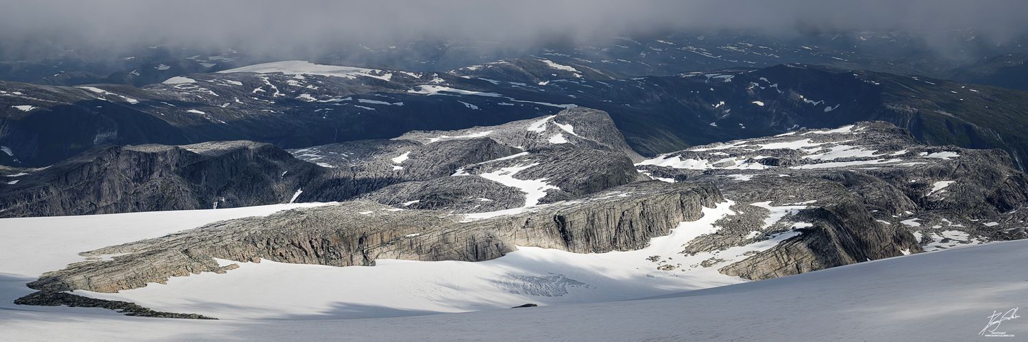 Utsikt mot aust sett fra Gjegnen