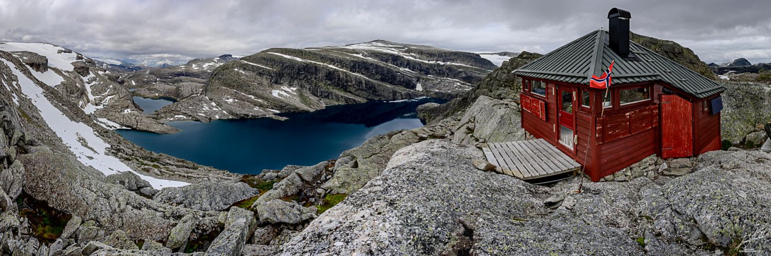 Gjegnabu og X-vatn med Gjegnen i det fjerne