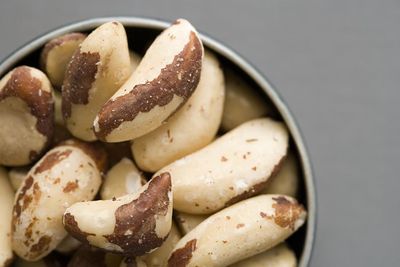 Nutrition Tips: Selenium Benefits with Brazil Nuts