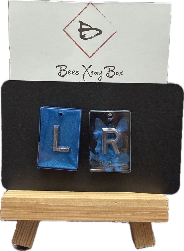 Röntgenbuchstabe / Xray Marker Blau/Durchsichtig Unikat 12 Röntgenbuchstabe / Xray Marker Blau/Durchsichtig Unikat 12
