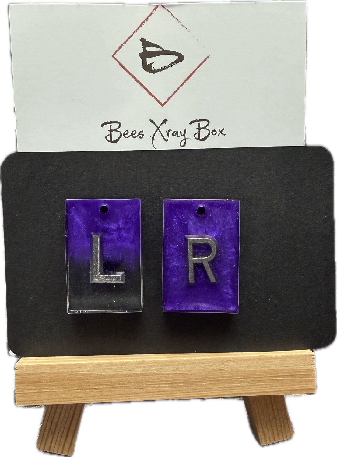 Röntgenbuchstabe / Xray Marker Lila/Durchsichtig Unikat 7 Röntgenbuchstabe / Xray Marker Lila/Durchsichtig Unikat 7