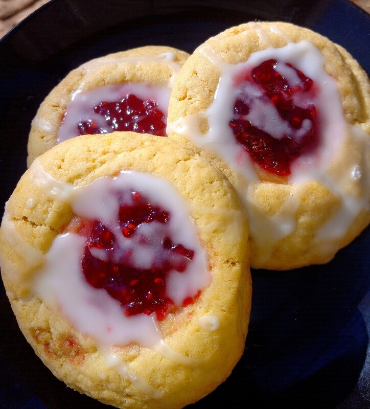 Lemon- Raspberry thumbprint 3 ct
