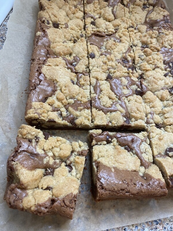 Chocolate chip brookie
