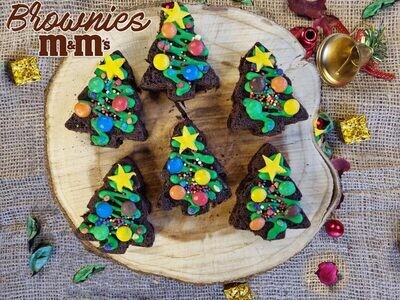 Christmas tree M&amp;Ms Brownies