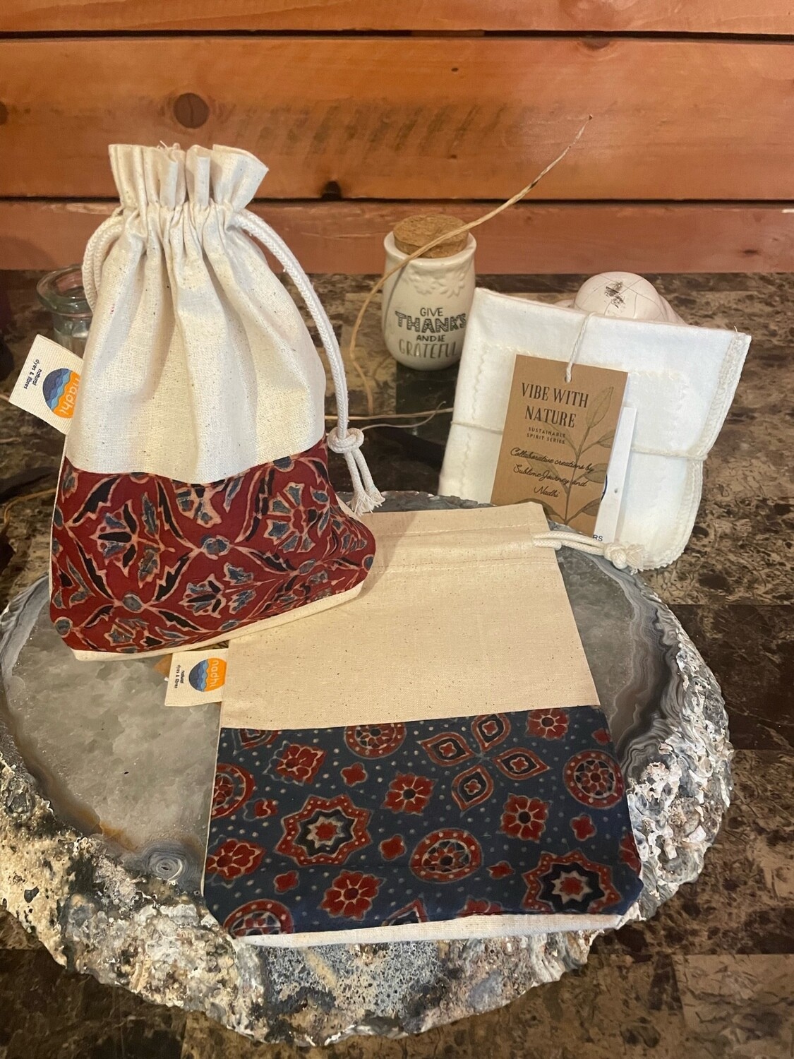 VWN Crystal Pouch