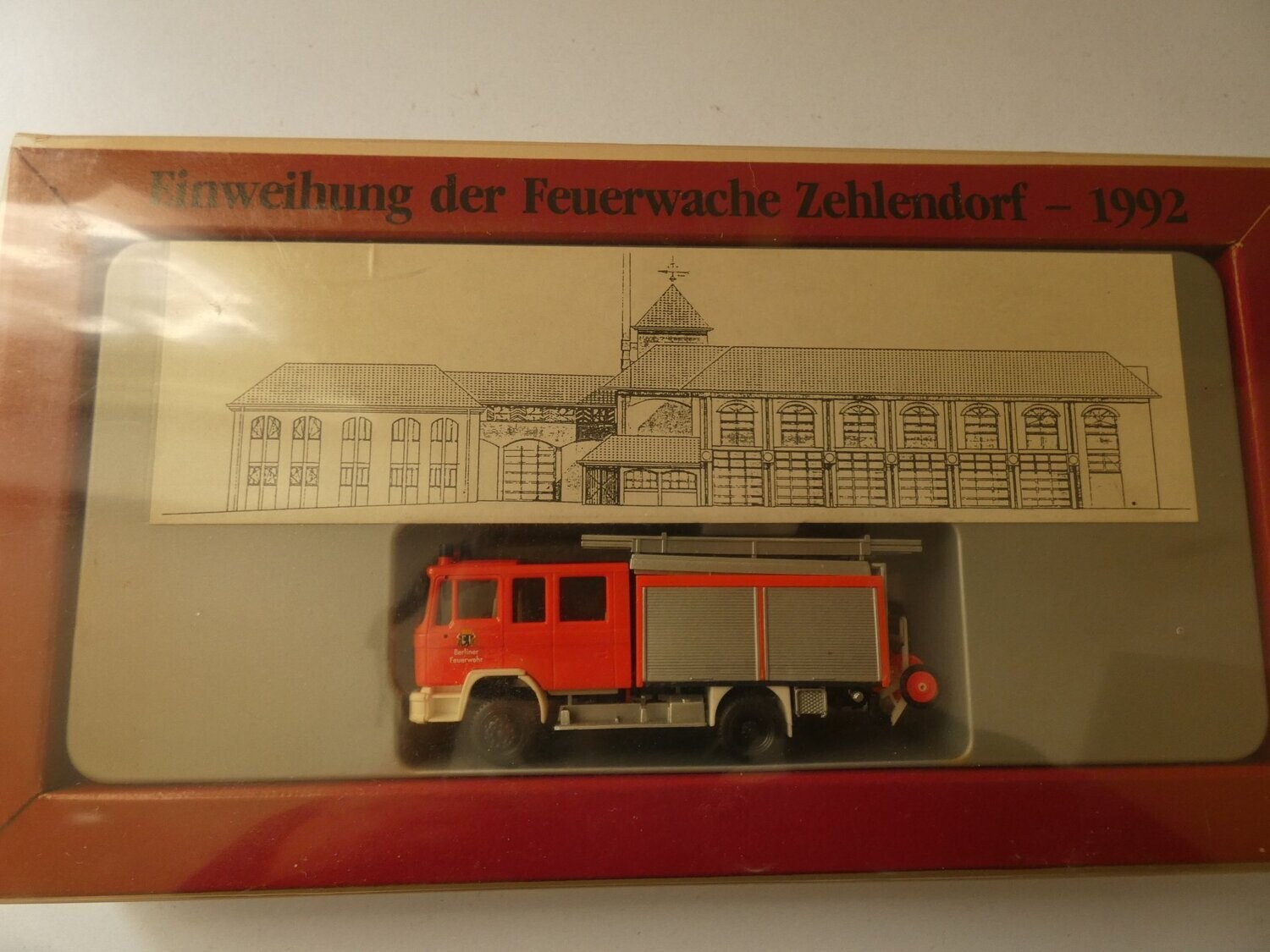 Sondermodell  zur Einweihung der Feuerwehr Zehlendorf 1992 in H0