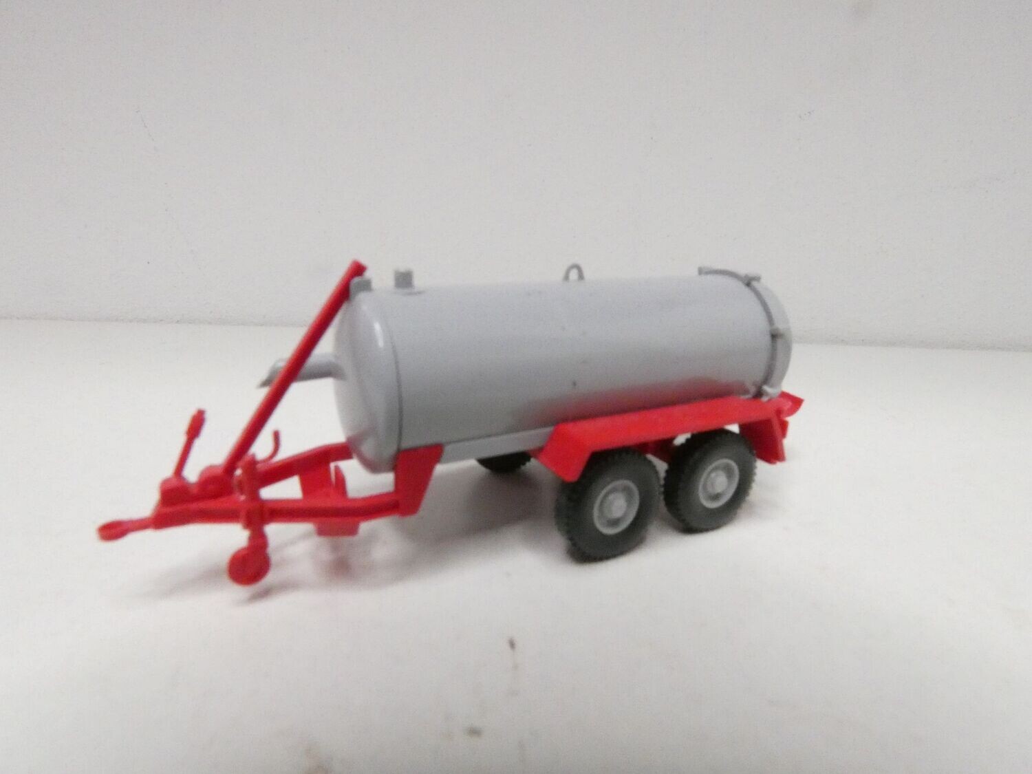 Vakuumfasswagen von Wiking H0 in OVP