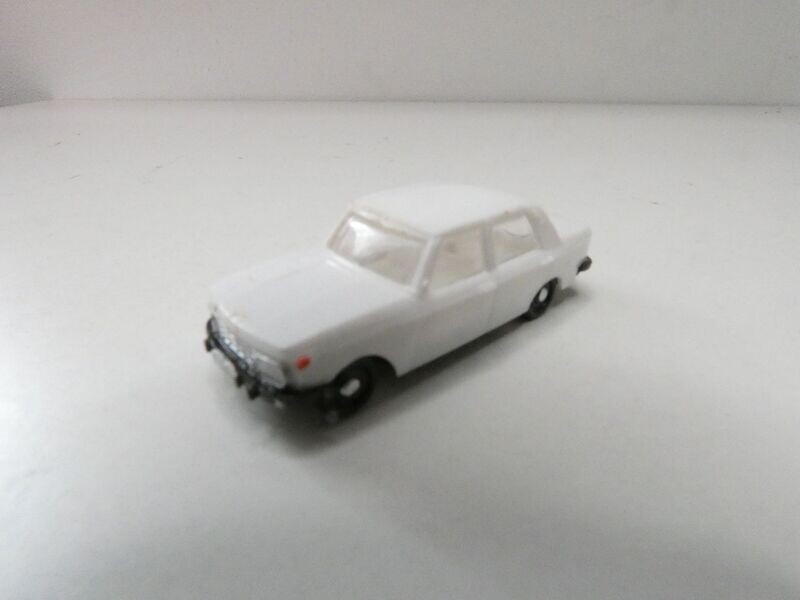 Wartburg 353 weiß ESPEWE alt